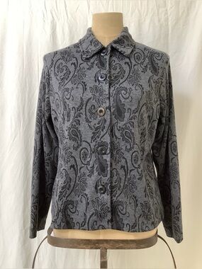 Briggs New York Knit Blouse Shirt-Gray w/Black Paisley Design-Button Close-PM